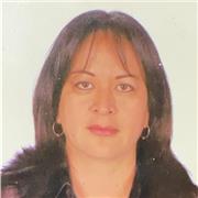 Soy una persona elocuente con buena redacción y ortografía, organizada y con facilidades para transmitir conocimientos
